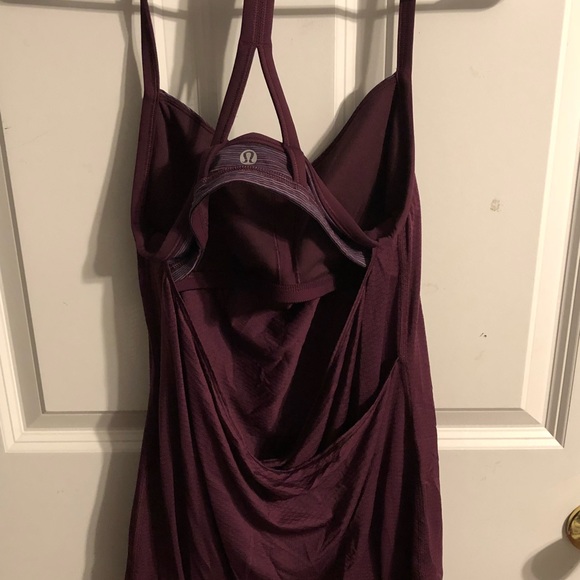 Lululemon layered workout top - Picture 2 of 4